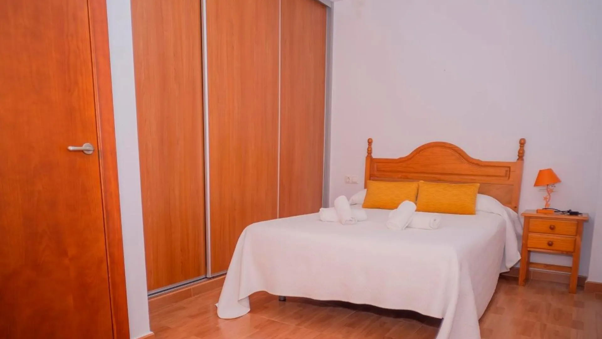 Apartamento Tranquilo En Conil Con Parking Facil Conil De La Frontera Apartment